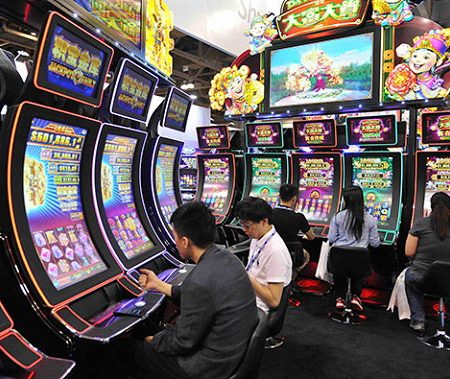 Pachinko là gì? Tips chơi Pachinko chuẩn người Nhật